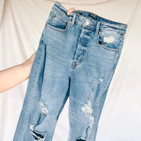 Wild Fable distressed high rise, straight + cropped jeans.
Size 8. - Picture 1 of 3